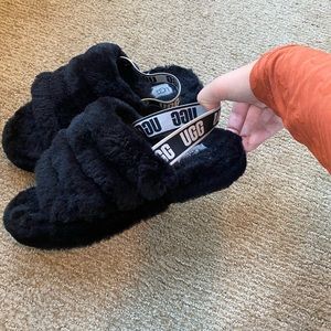 Black ugg fur slides